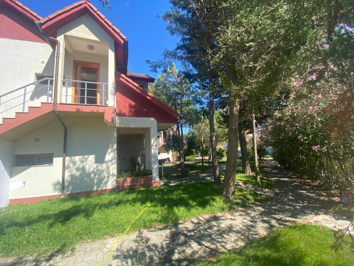 Hotel Garden Villa Ardo Golem  Zewnętrze zdjęcie