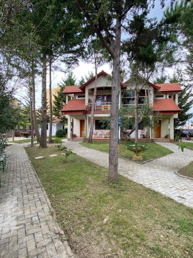 Hotel Garden Villa Ardo Golem  Zewnętrze zdjęcie
