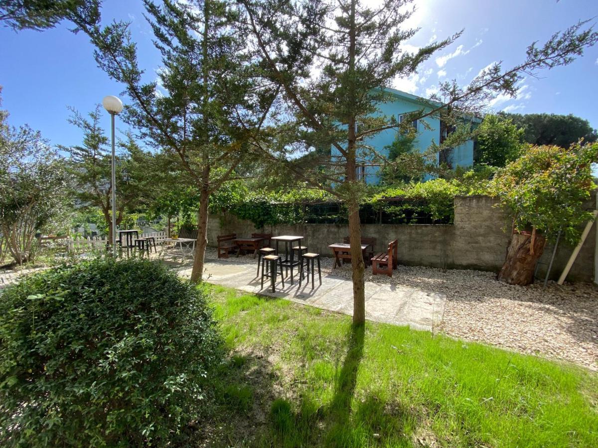 Hotel Garden Villa Ardo Golem  Zewnętrze zdjęcie